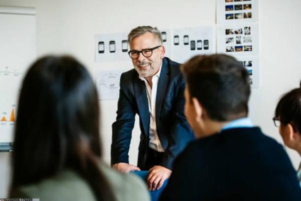 如何绘制不同体育项目的图示? 如何绘制不同体育项目的图示?(图1)